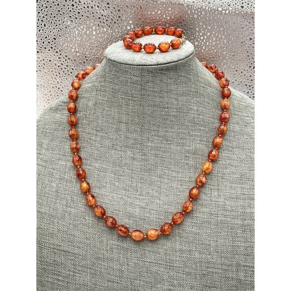 SARAH Coventry Jewelry Set Necklace Bracelet Lucite Beaded Vintage Plastic - Picture 1 of 16
